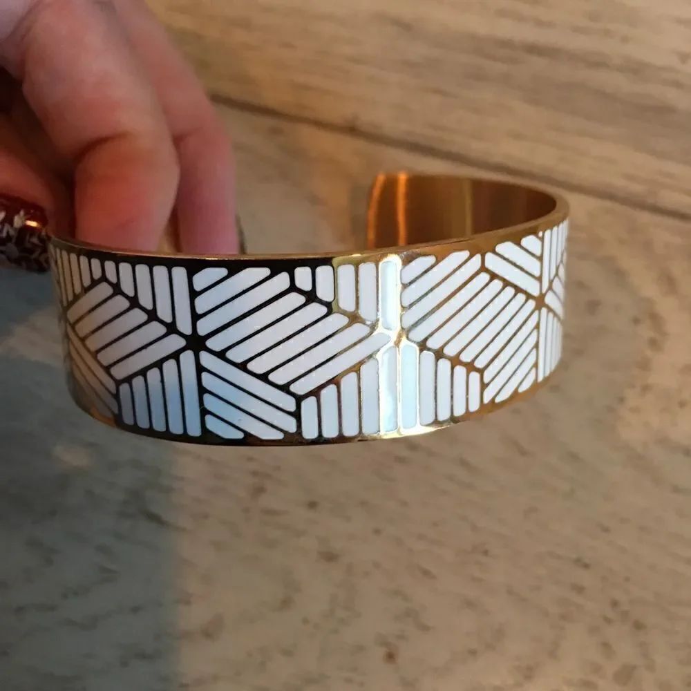 Rustic Cuff of the Month Jan 2018 - Gold Becca